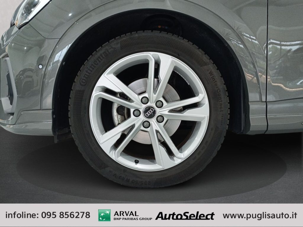 AUDI Q3 35 TDI S tronic S line edition - 14