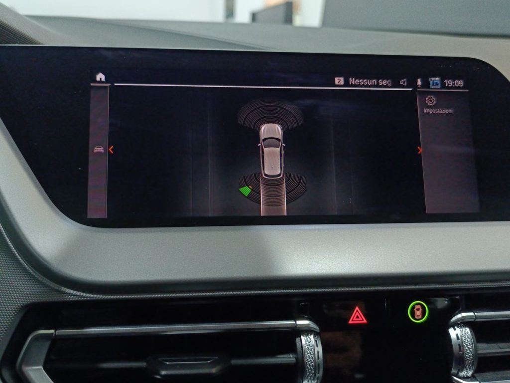 BMW 118 i 5p. Business Advantage - 17