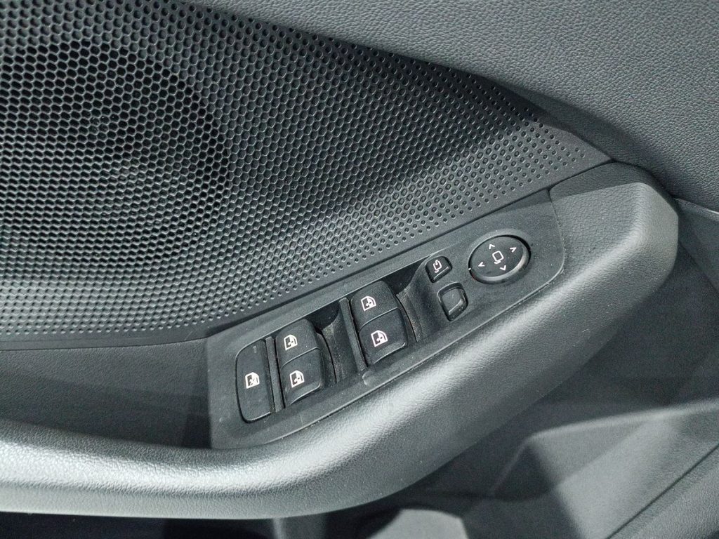 BMW 118 i 5p. Business Advantage - 22