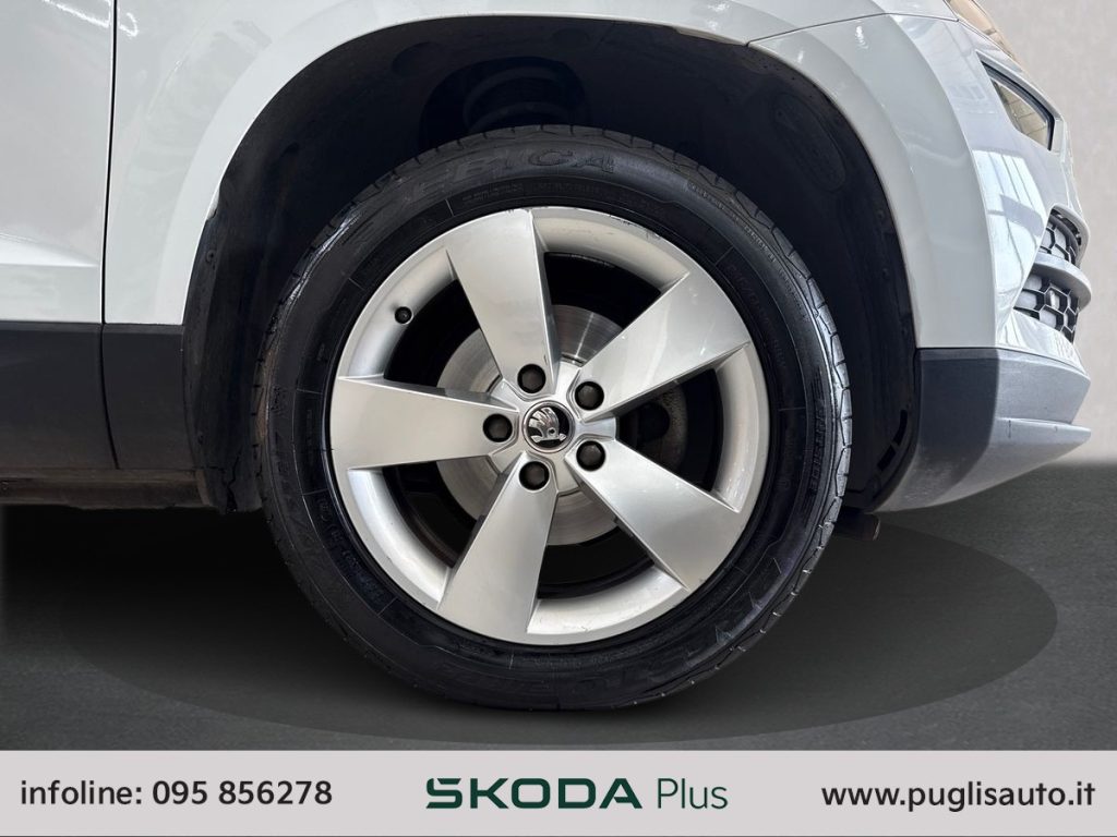 SKODA Karoq 1.6 TDI SCR DSG Executive - 14