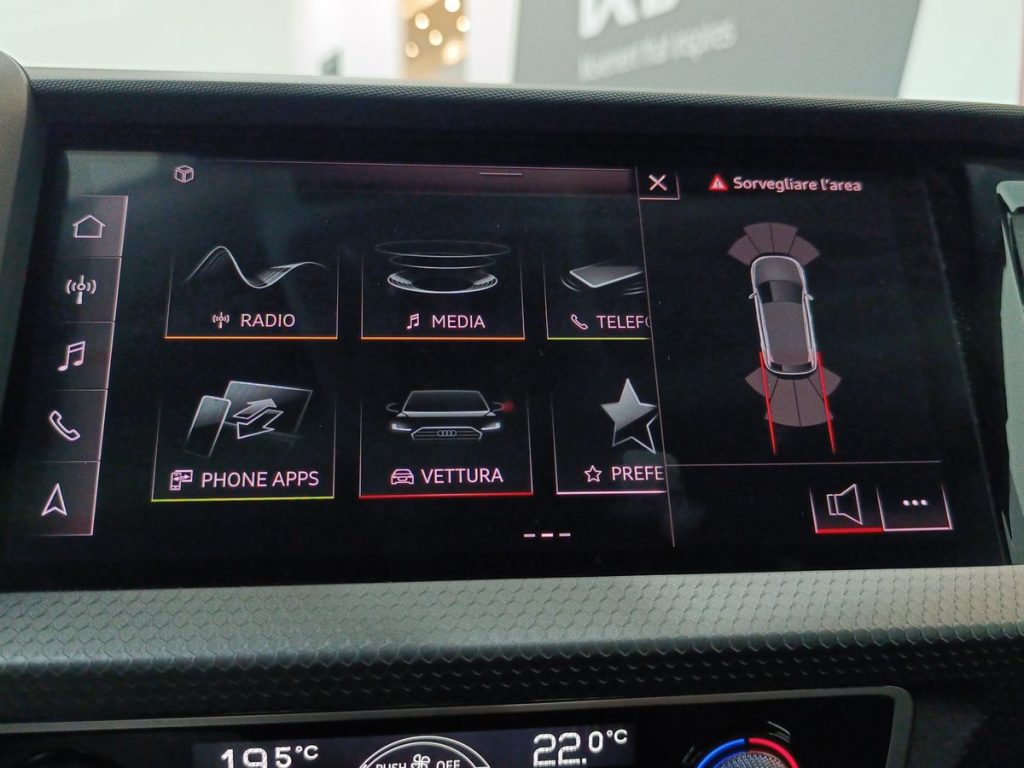 AUDI A1 citycarver 30 TFSI Admired - 17