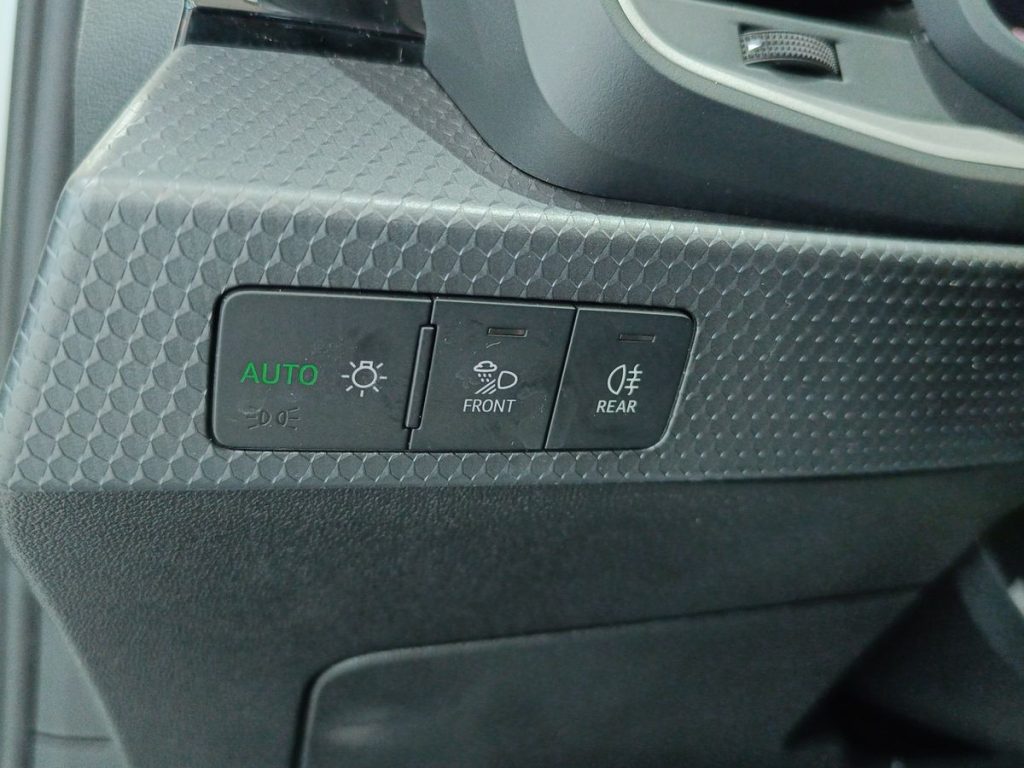 AUDI A1 citycarver 30 TFSI Admired - 19