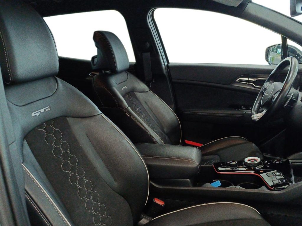 KIA Sportage 1.6 TGDi HEV AWD AT GT-line - 10