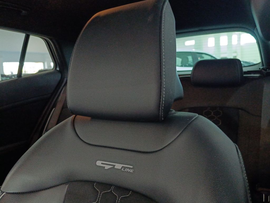 KIA Sportage 1.6 TGDi HEV AWD AT GT-line - 28