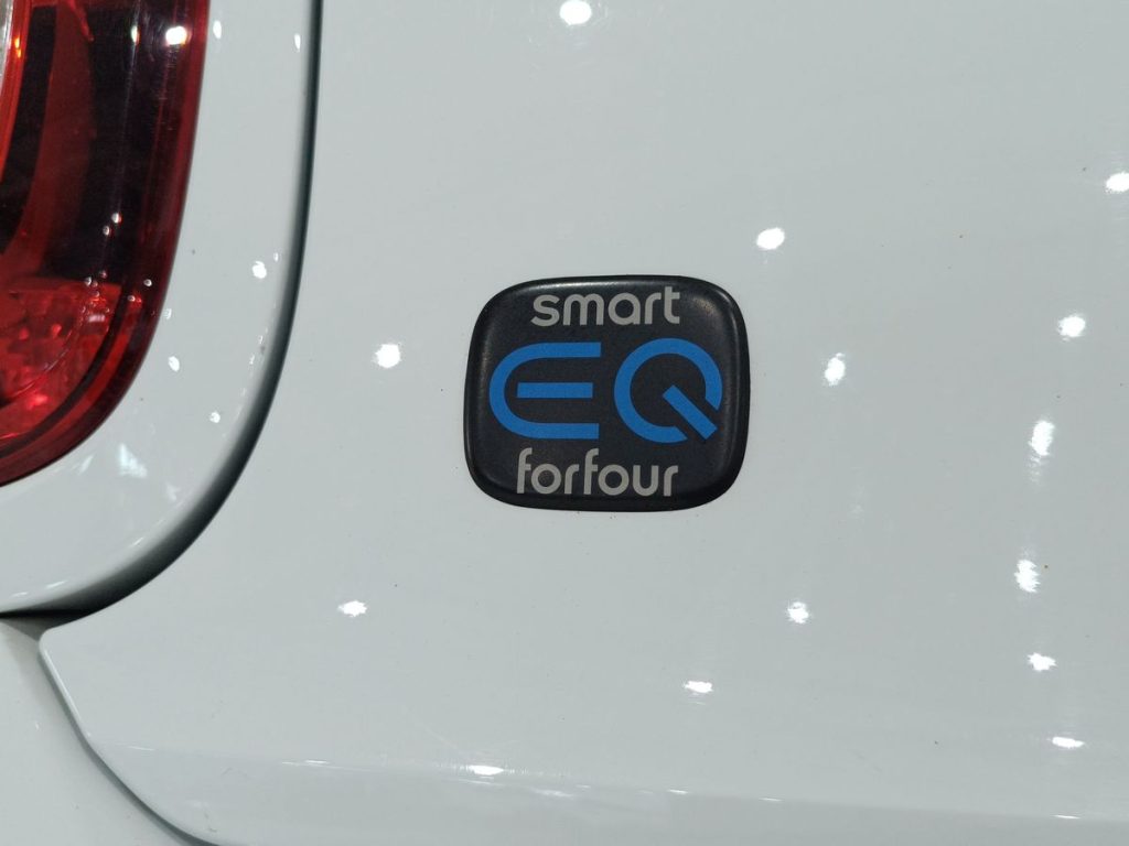 SMART ForFour EQ Passion - 24