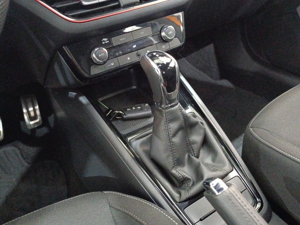 SKODA Kamiq 1.5 TSI ACT DSG Style - 8