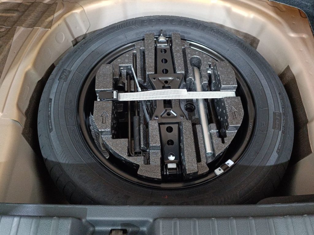 SKODA Kamiq 1.5 TSI ACT DSG Style - 13