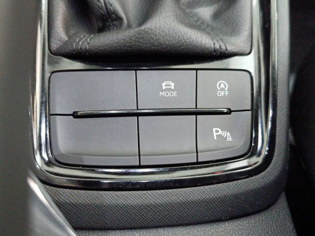 SKODA Kamiq 1.5 TSI ACT DSG Style - 21