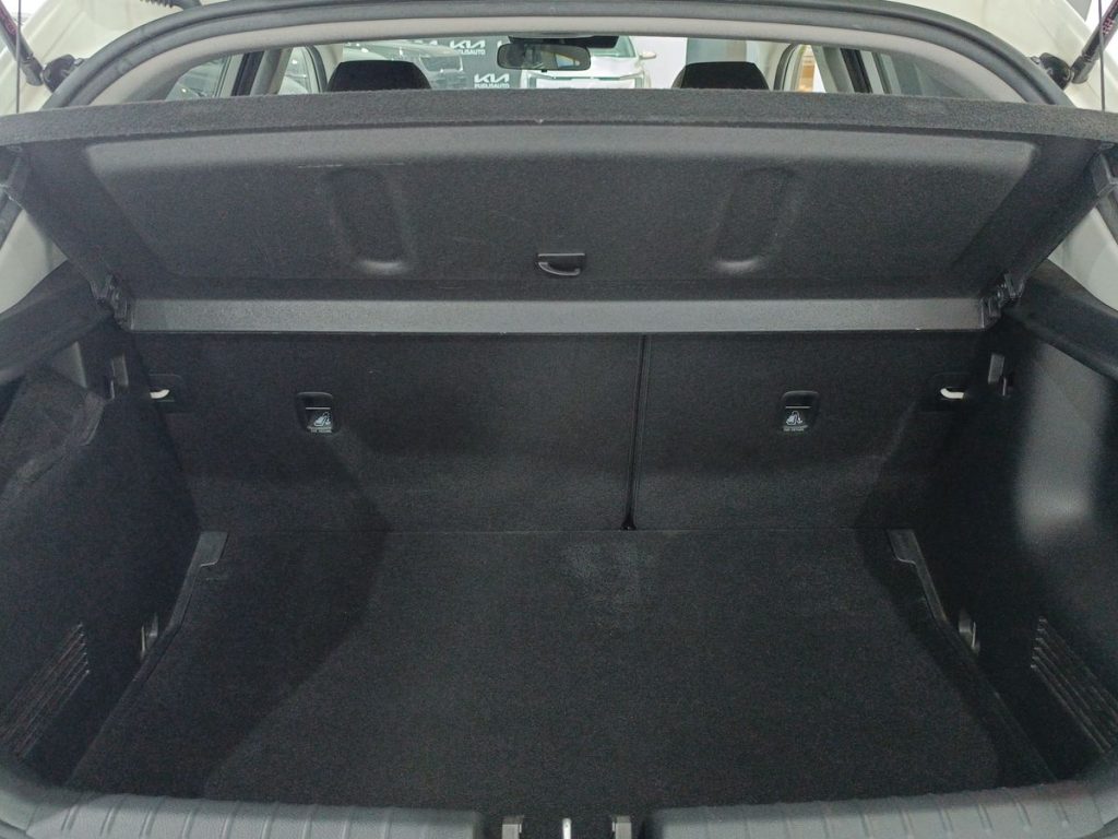 KIA Stonic 1.0 T-GDi 100 CV MHEV iMT Style - 12