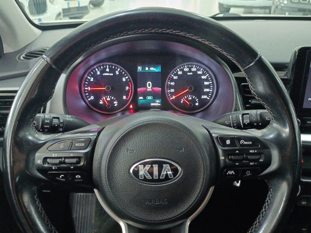 KIA Stonic 1.0 T-GDi 100 CV MHEV iMT Style - 18