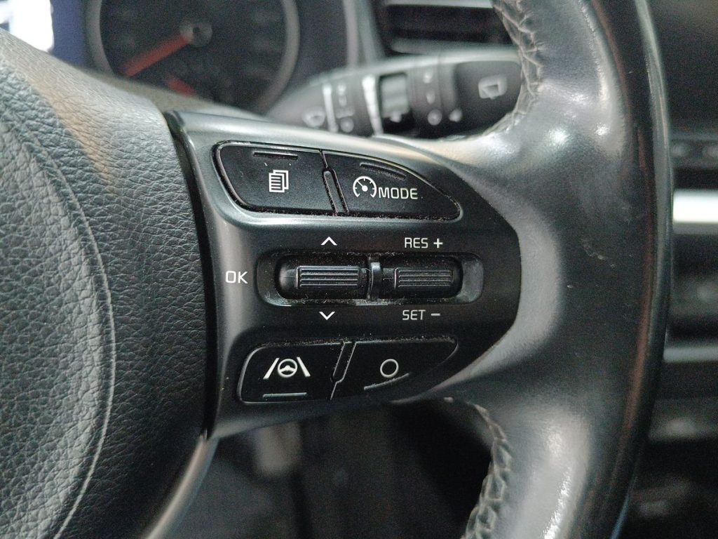 KIA Stonic 1.0 T-GDi 100 CV MHEV iMT Style - 20