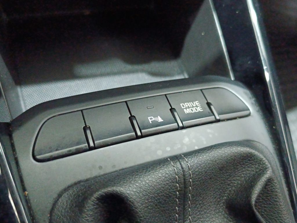 KIA Stonic 1.0 T-GDi 100 CV MHEV iMT Style - 22