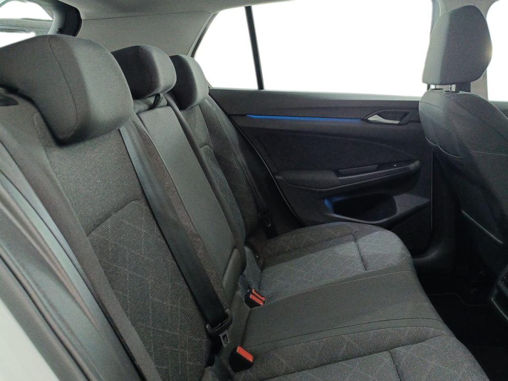 VOLKSWAGEN Golf 2.0 TDI 115 CV SCR Life - 11