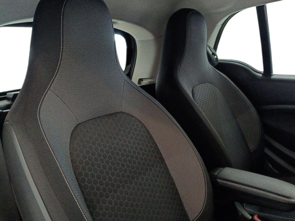 SMART ForTwo EQ Passion - 11