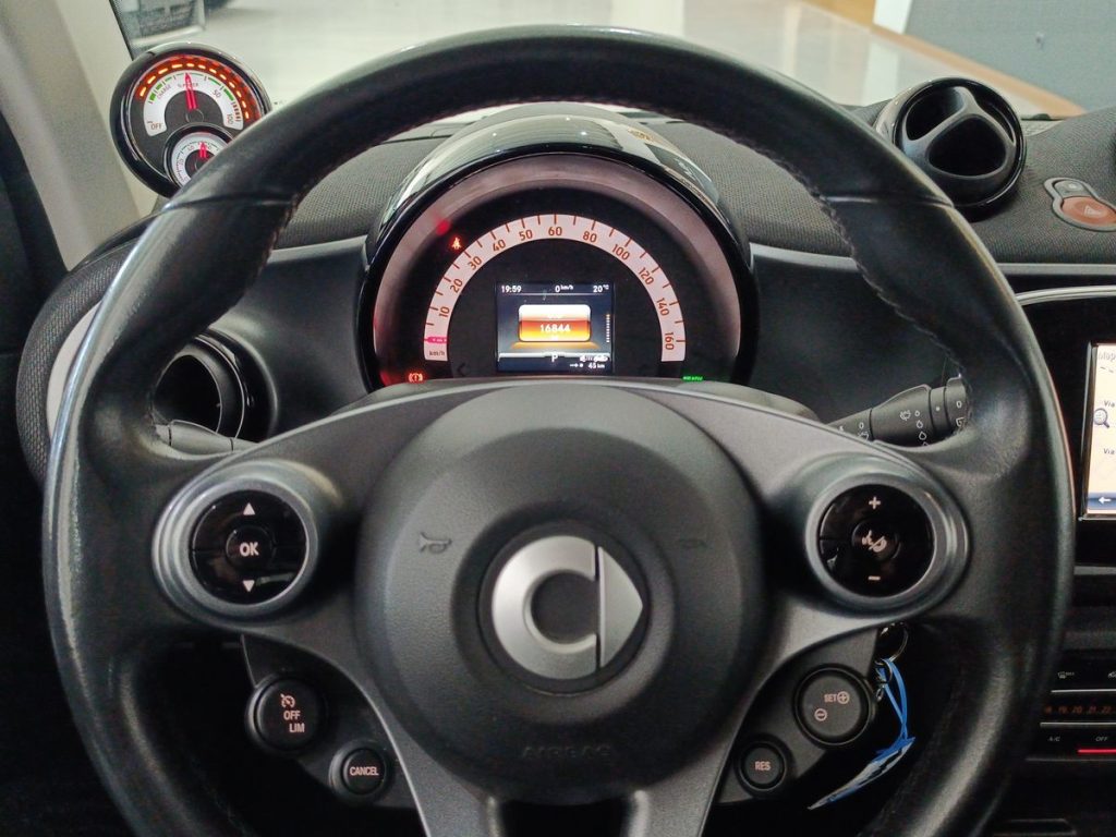 SMART ForTwo EQ Passion - 18