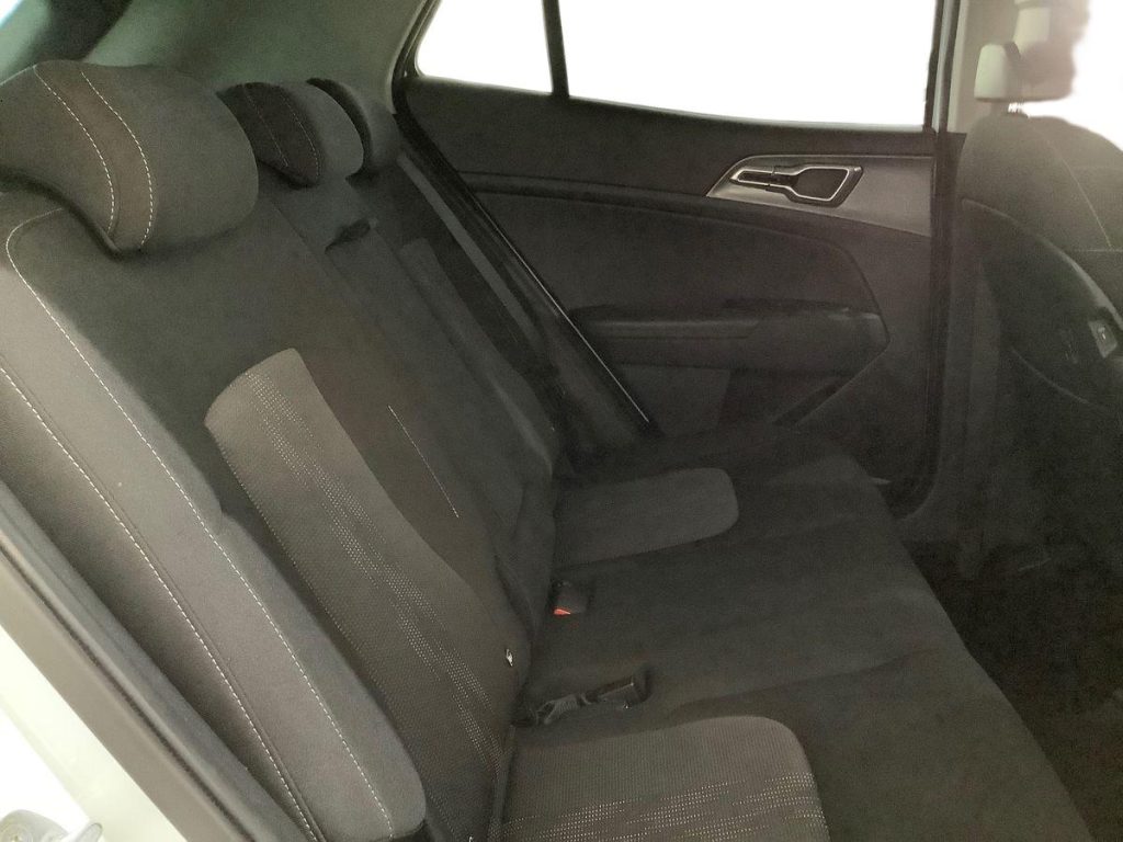 KIA Sportage 1.6 CRDi MHEV Style - 11