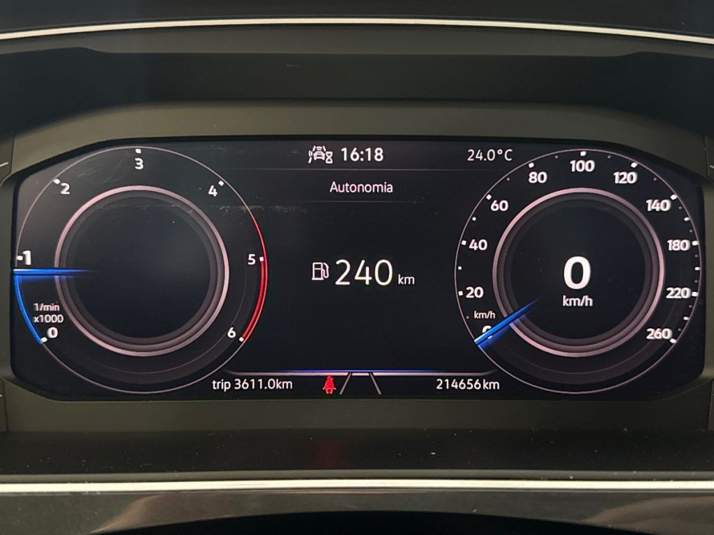 VOLKSWAGEN Tiguan 2.0 TDI SCR Life - 17