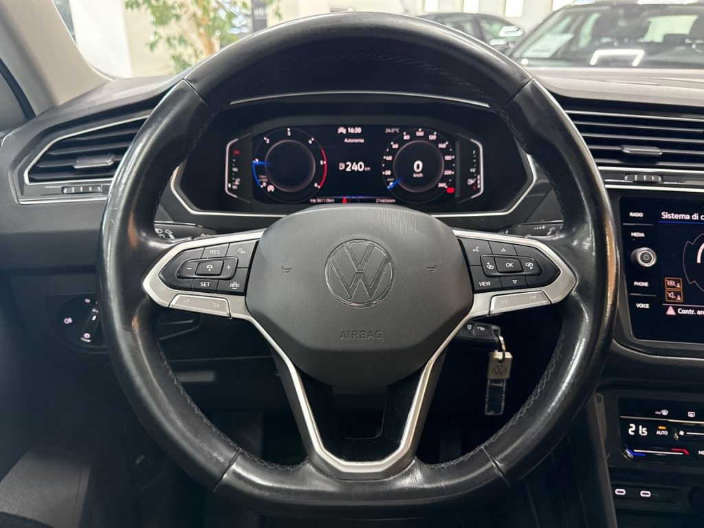 VOLKSWAGEN Tiguan 2.0 TDI SCR Life - 19