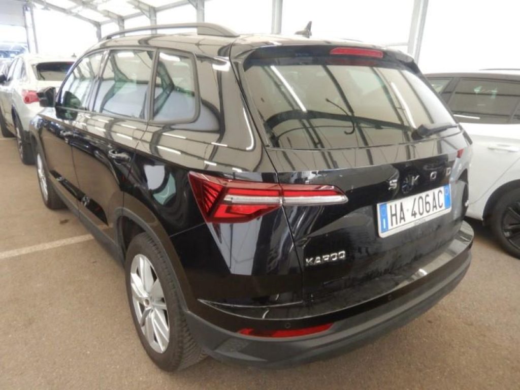 SKODA Karoq 2.0 TDI SCR 4x4 DSG Executive - 3