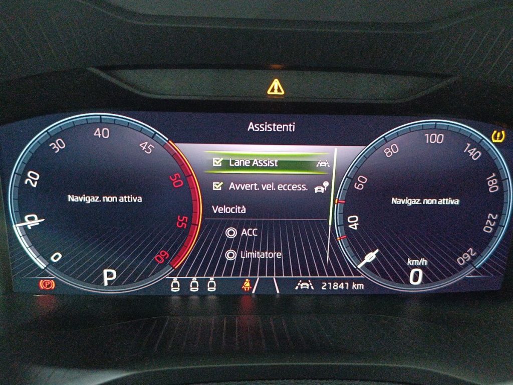 SKODA Karoq 2.0 TDI SCR 4x4 DSG Executive - 15