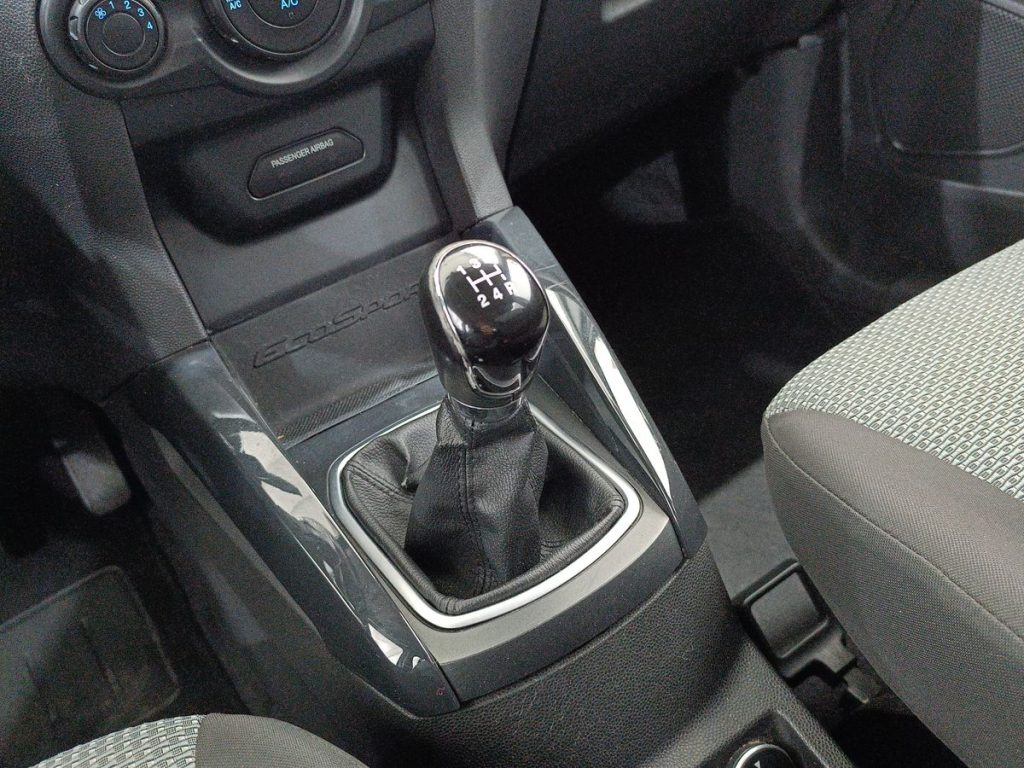 FORD EcoSport 1.5 TDCi 95 CV Titanium - 8