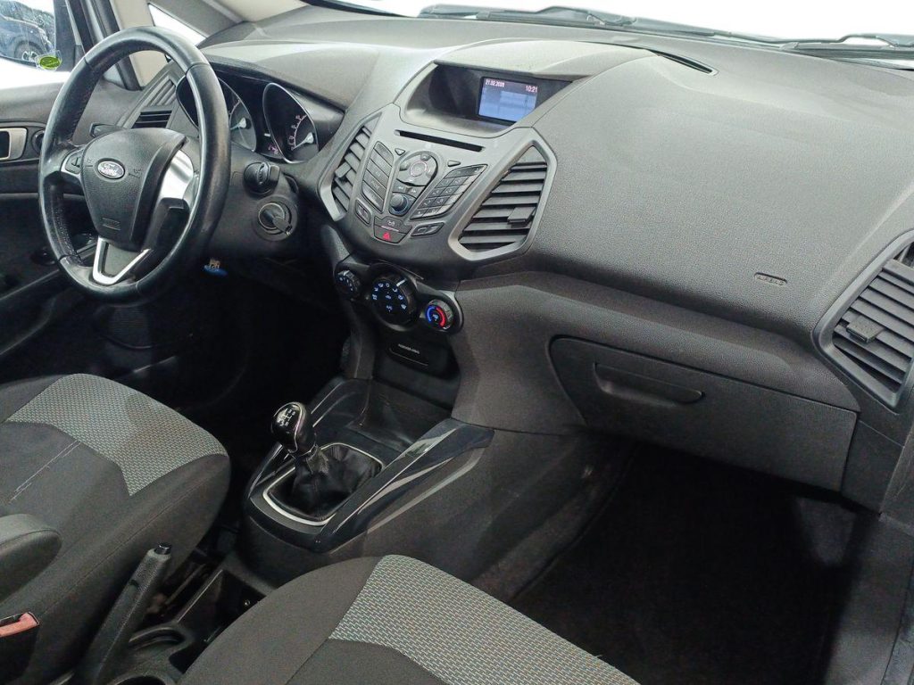 FORD EcoSport 1.5 TDCi 95 CV Titanium - 9