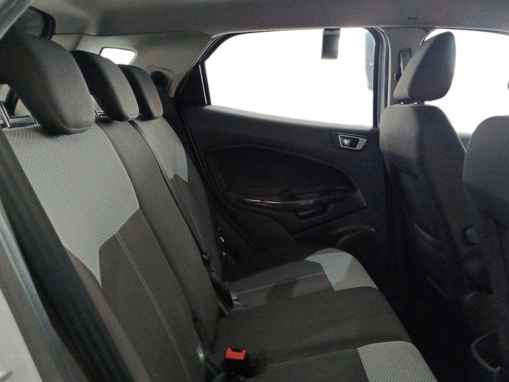 FORD EcoSport 1.5 TDCi 95 CV Titanium - 11