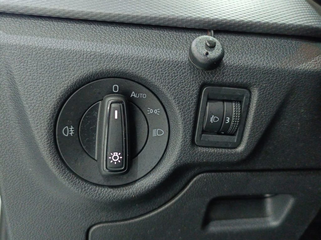 SKODA Kamiq 1.0 TSI Ambition - 18