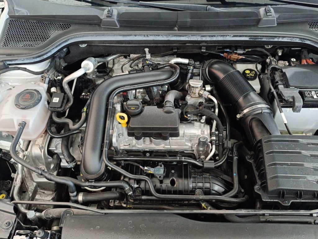 SKODA Kamiq 1.0 TSI 110 CV Style - 24