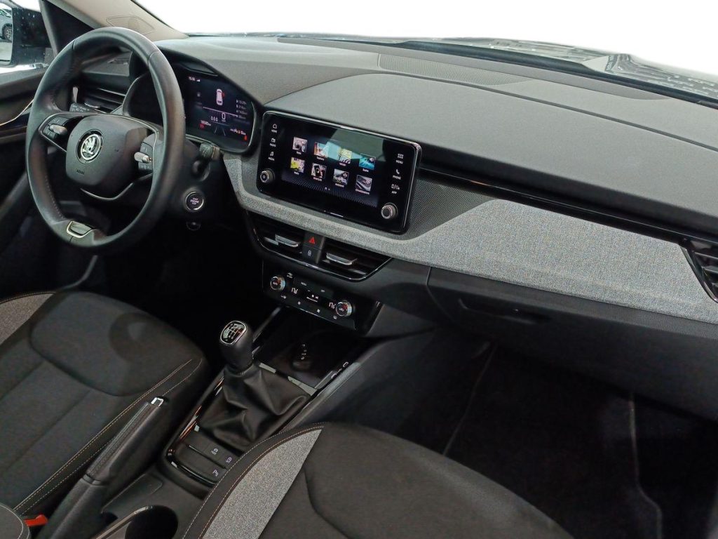 SKODA Kamiq 1.0 TSI 115 CV Style - 9