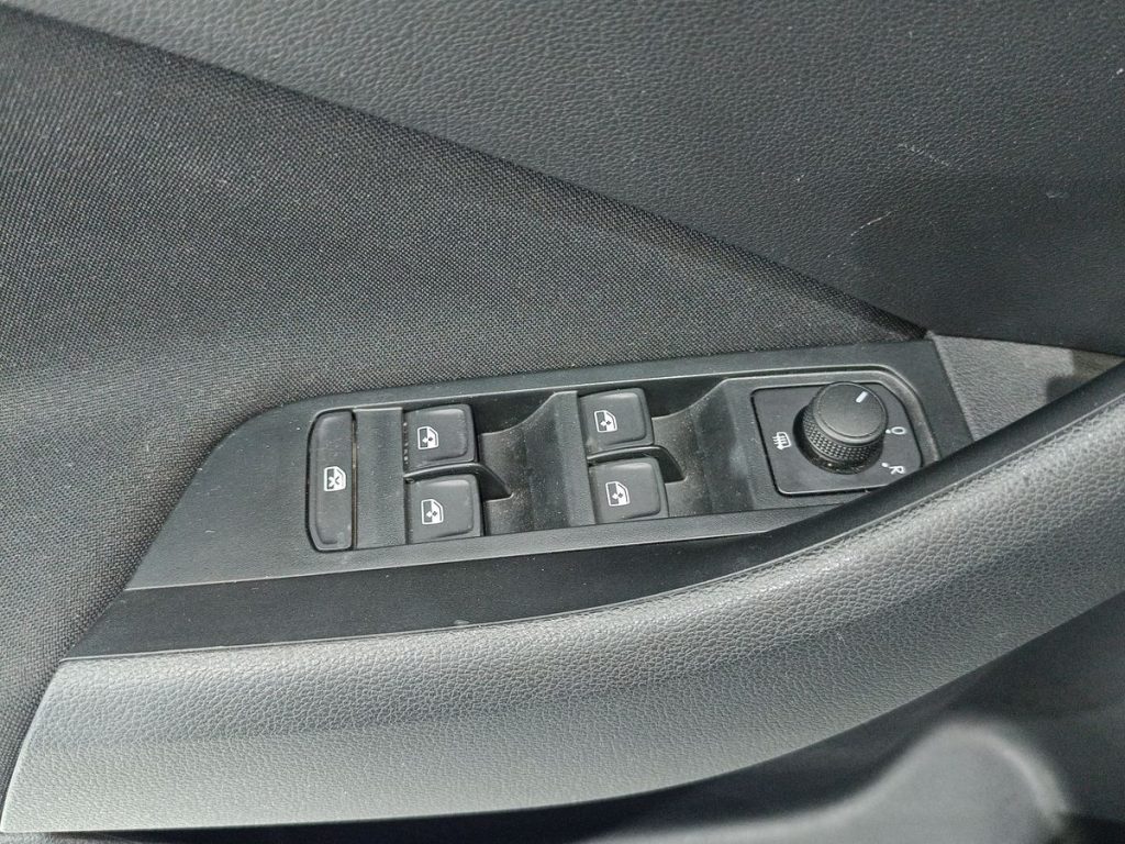 SKODA Kamiq 1.0 TSI 115 CV Style - 21