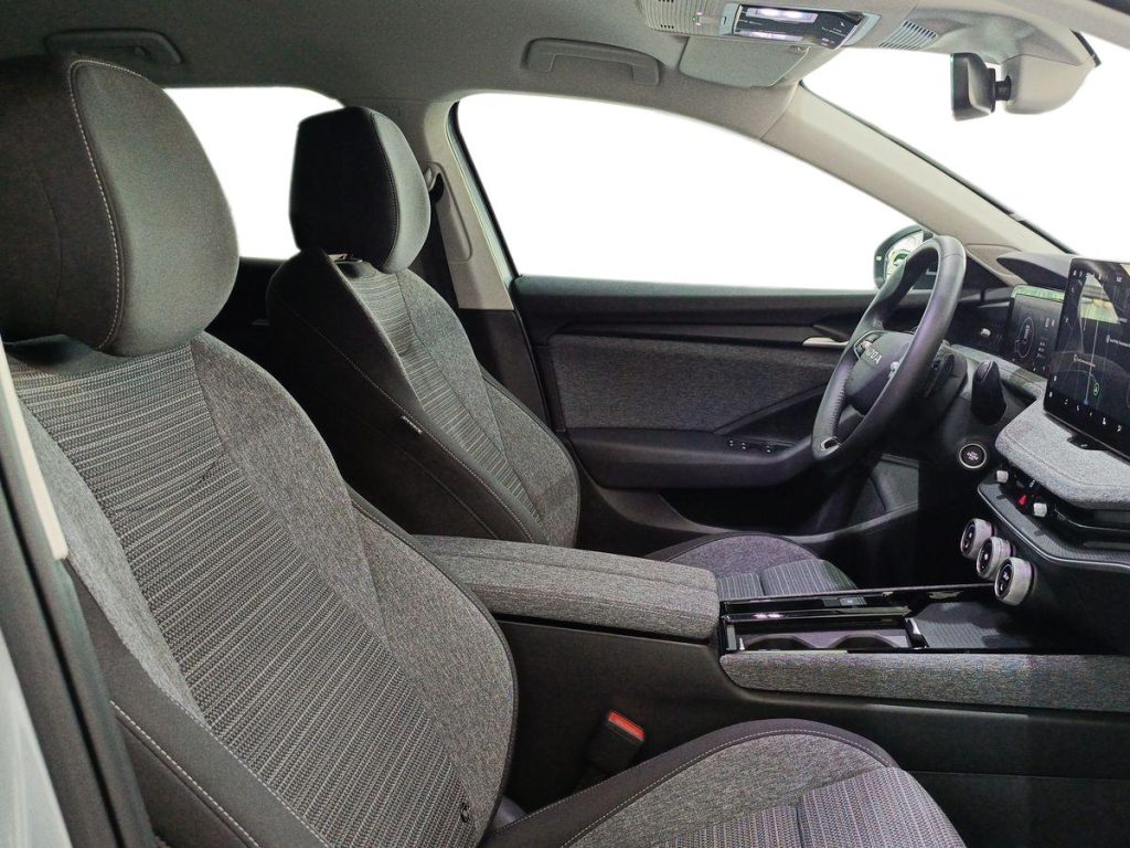 SKODA Superb 2.0 TDI DSG Wagon Selection - 10