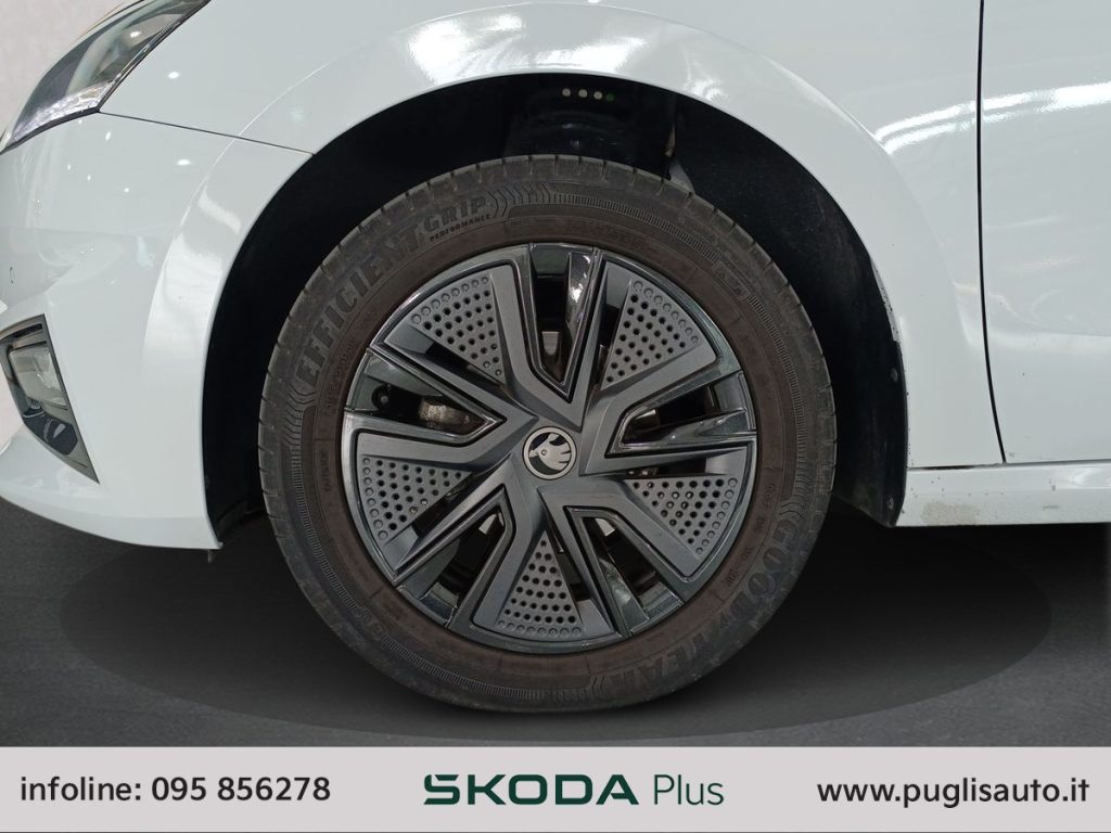 SKODA Fabia 1.0 MPI 80 CV 130 Edition - 14