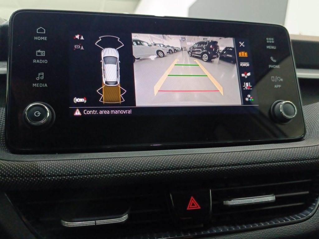 SKODA Fabia 1.0 MPI 80 CV 130 Edition - 16