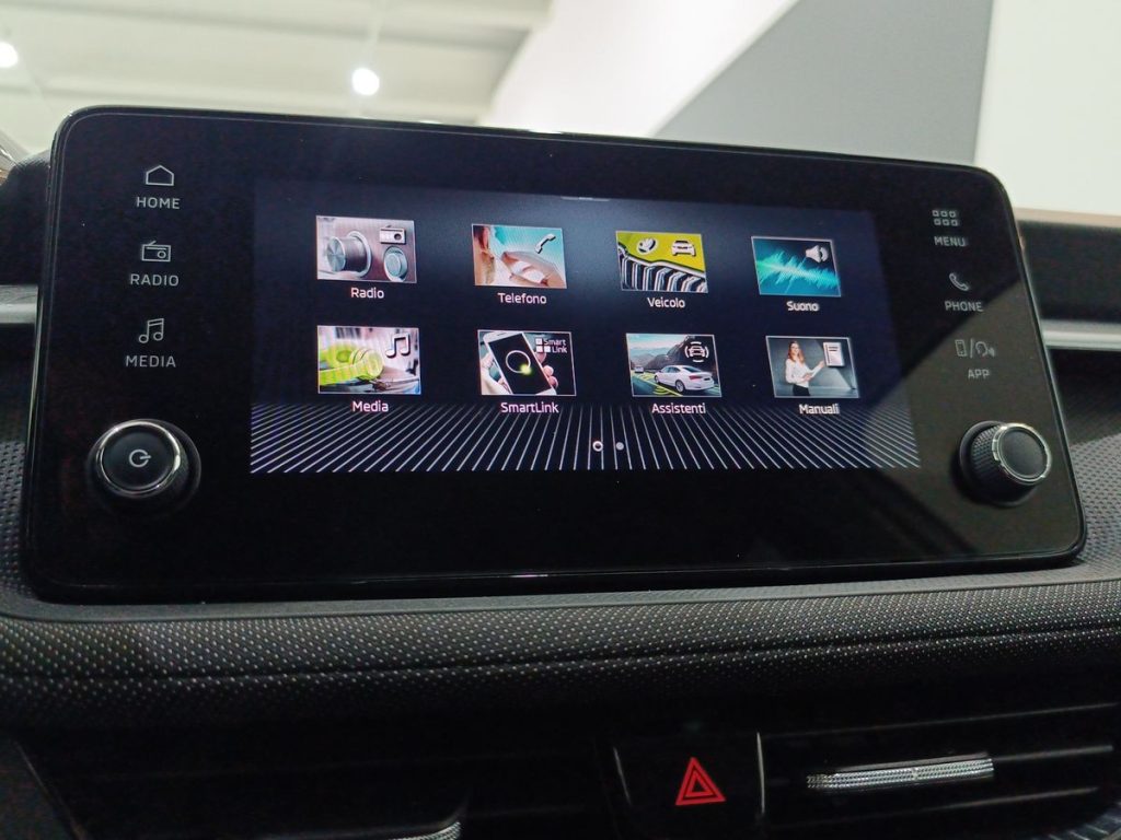 SKODA Fabia 1.0 MPI 80 CV 130 Edition - 17