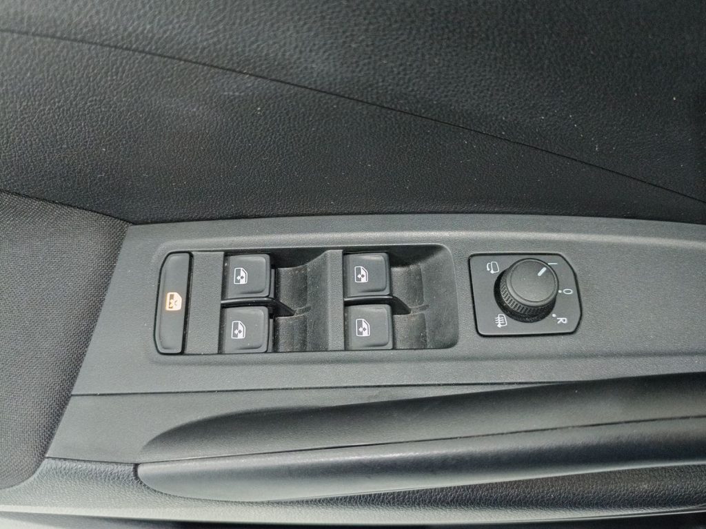 SKODA Fabia 1.0 MPI 80 CV 130 Edition - 21