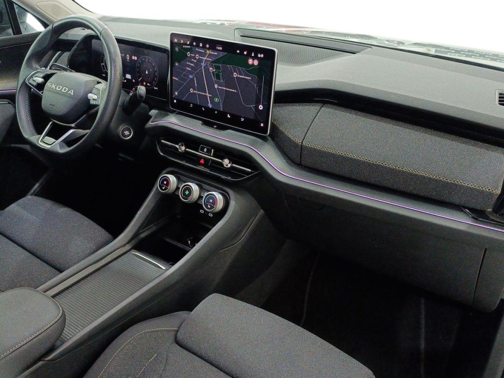 SKODA Kodiaq 2.0 TDI DSG 7 posti Executive - 9