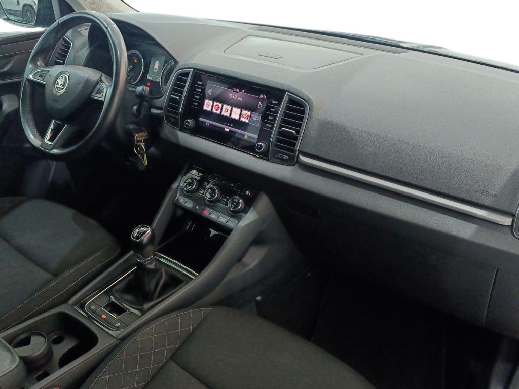 SKODA Karoq 1.6 TDI SCR Ambition - 9