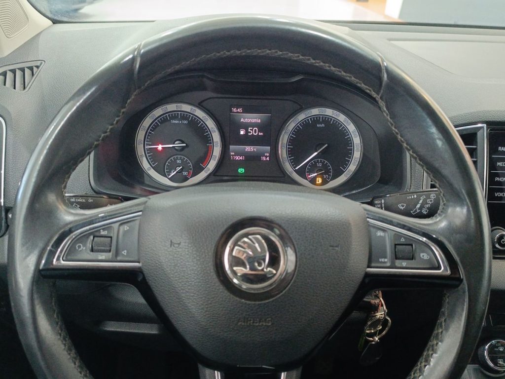 SKODA Karoq 1.6 TDI SCR Ambition - 18