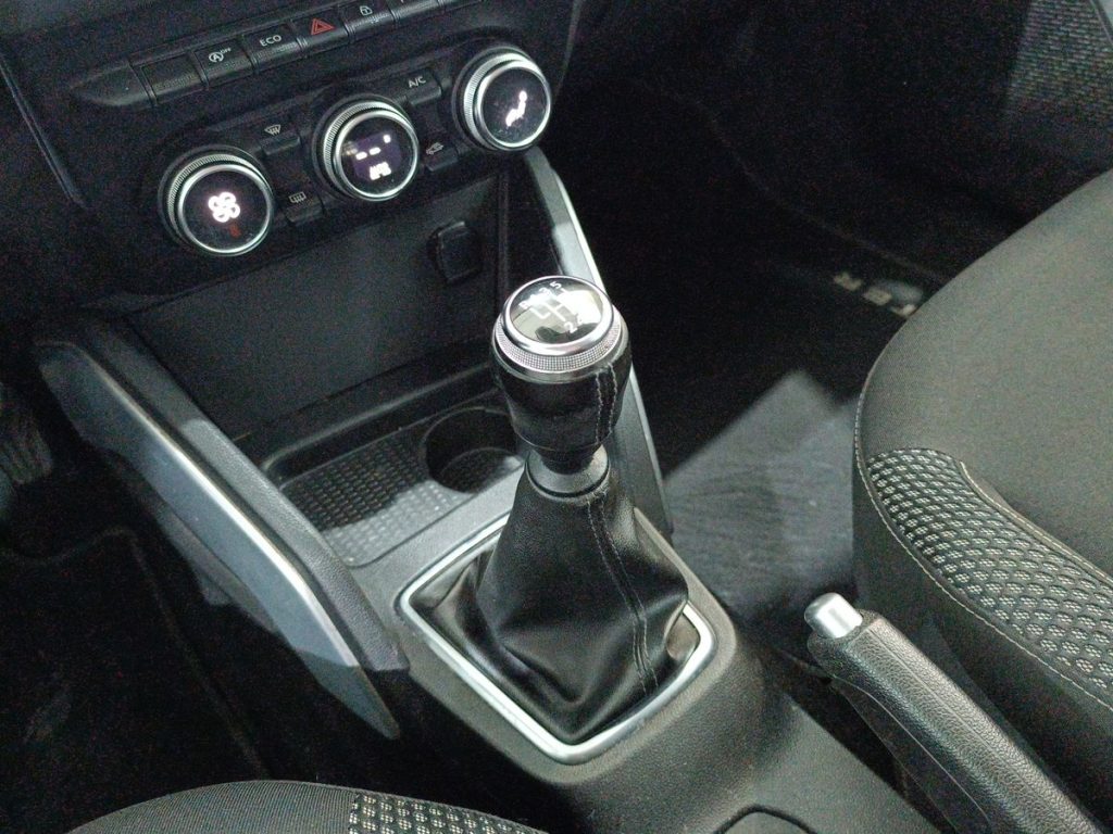 DACIA Duster 1.5 dCi 8V 110 CV 4x2 Prestige - 8