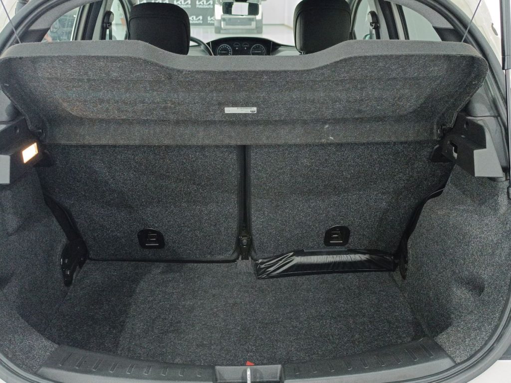 LANCIA Ypsilon 1.0 FireFly 5 porte S&S Hybrid Silver - 12