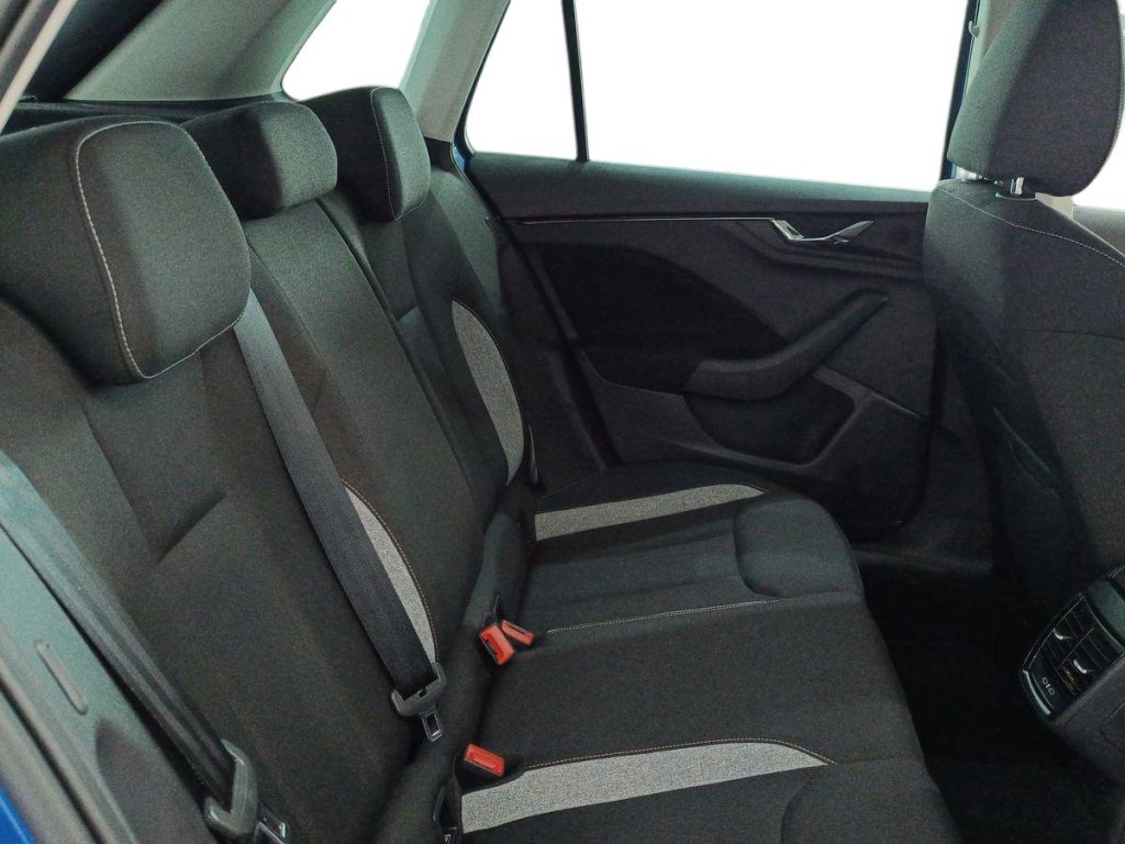 SKODA Kamiq 1.5 TSI ACT DSG 130 Edition - 11