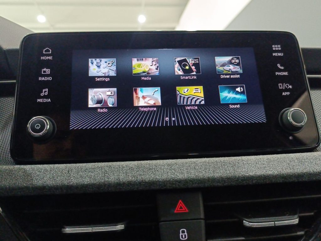 SKODA Kamiq 1.5 TSI ACT DSG 130 Edition - 16