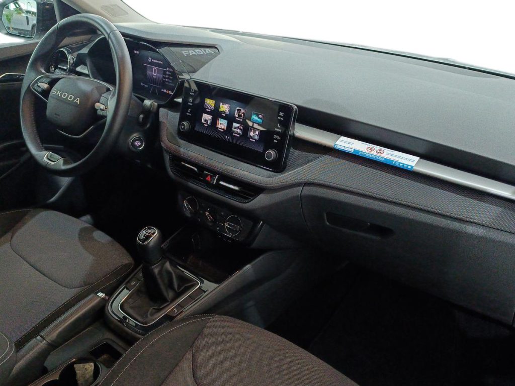 SKODA Fabia 1.0 MPI 80 CV 130 Edition - 9
