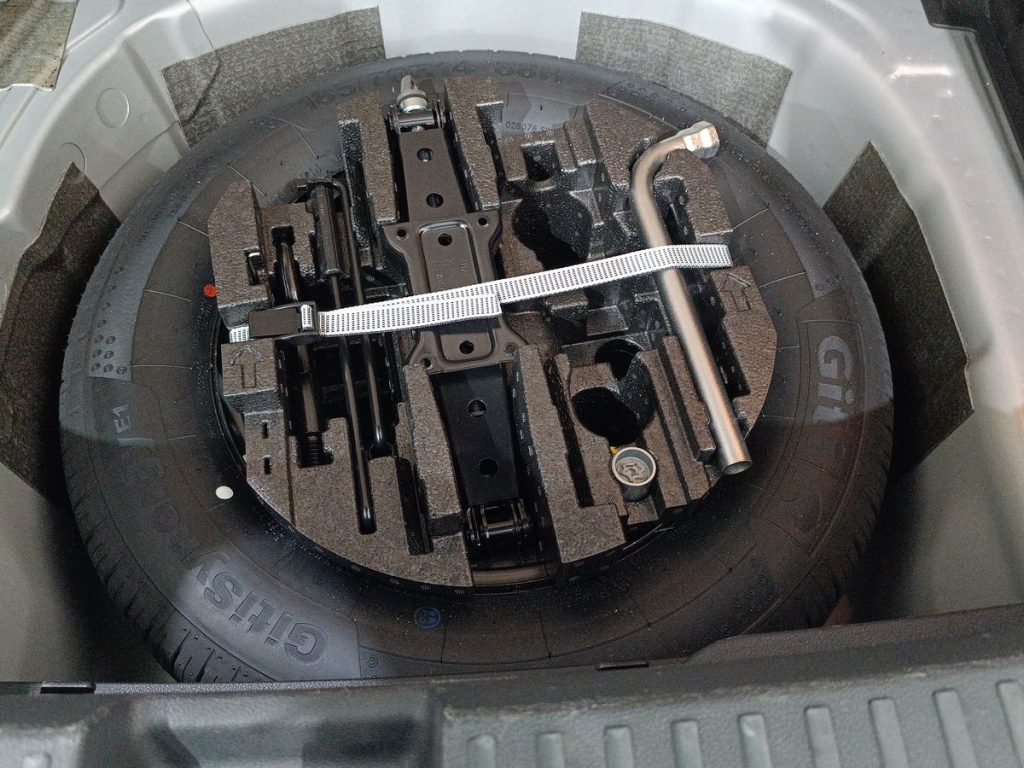 SKODA Fabia 1.0 MPI 80 CV 130 Edition - 13