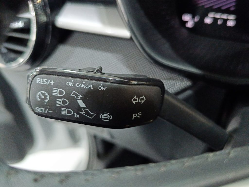 SKODA Fabia 1.0 MPI 80 CV 130 Edition - 20