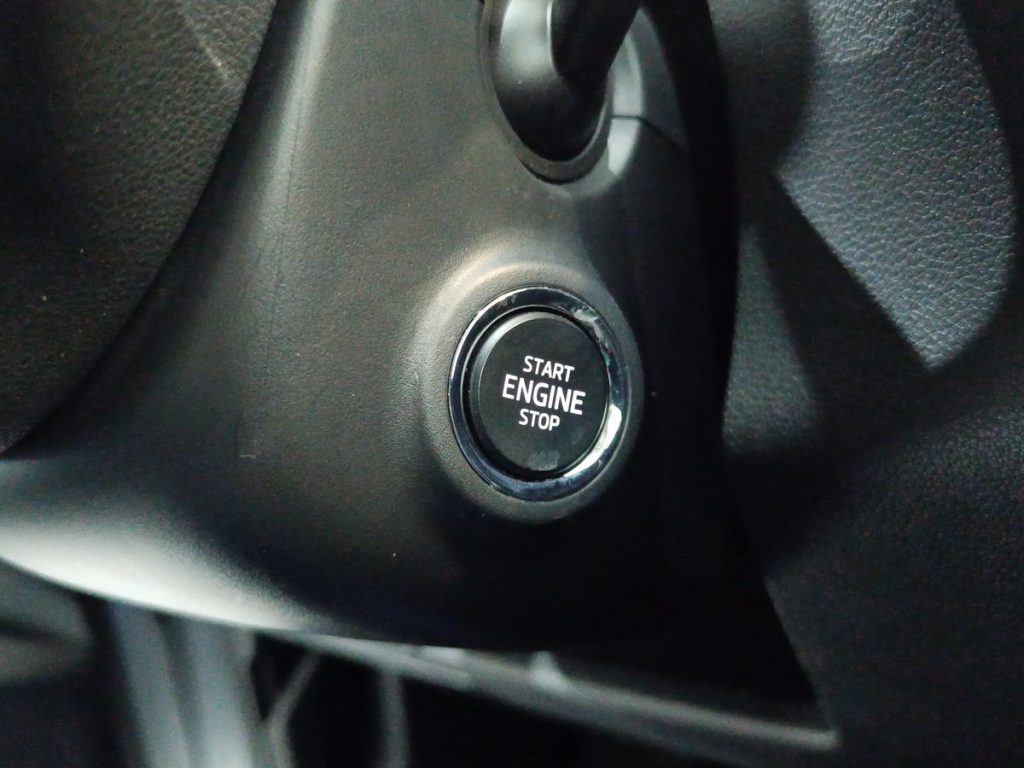 SKODA Fabia 1.0 MPI 80 CV 130 Edition - 23