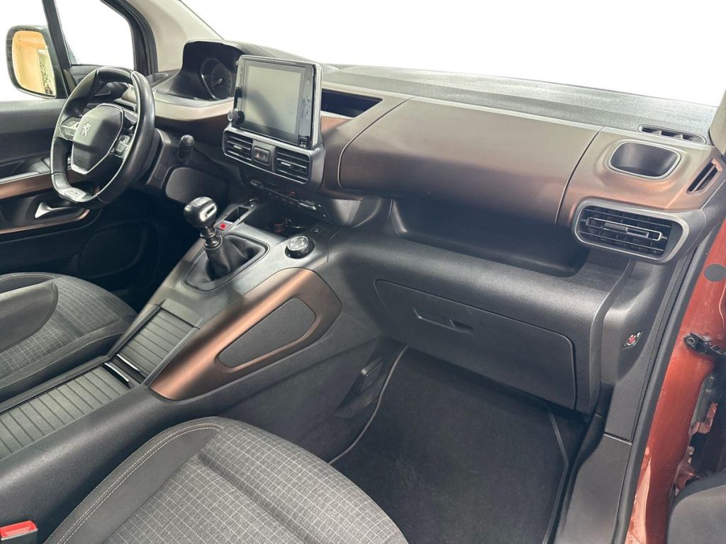 PEUGEOT Rifter BlueHDi 130 S&S GT Long 7 posti - 9