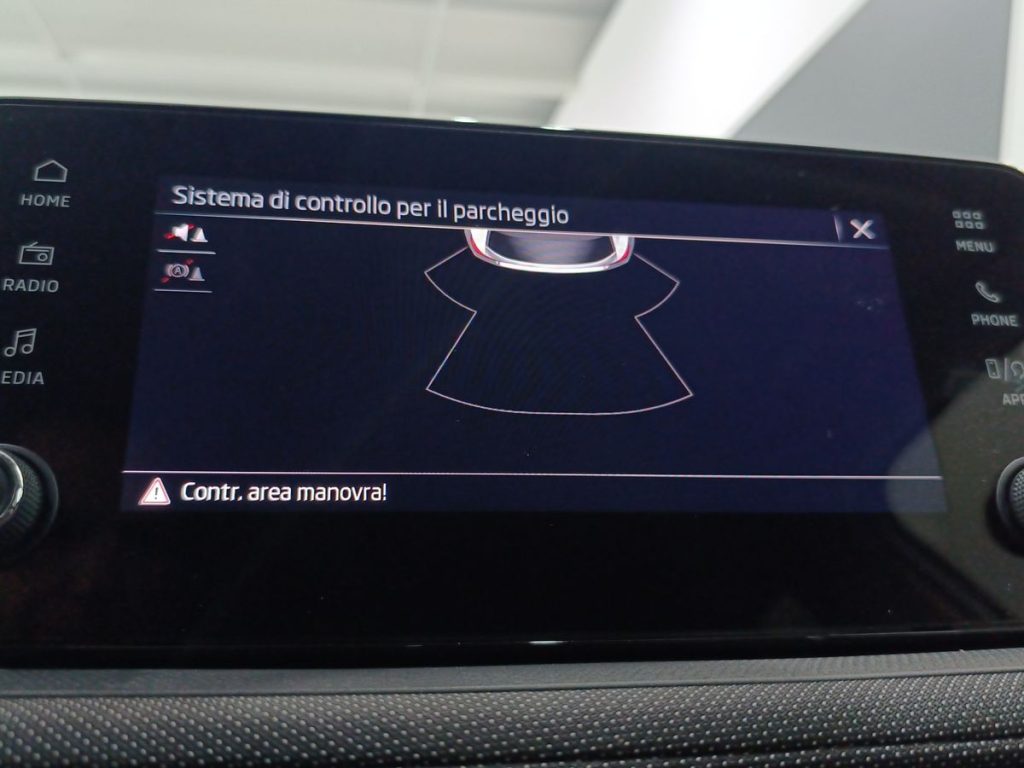 SKODA Fabia 1.0 MPI 80 CV Style - 16