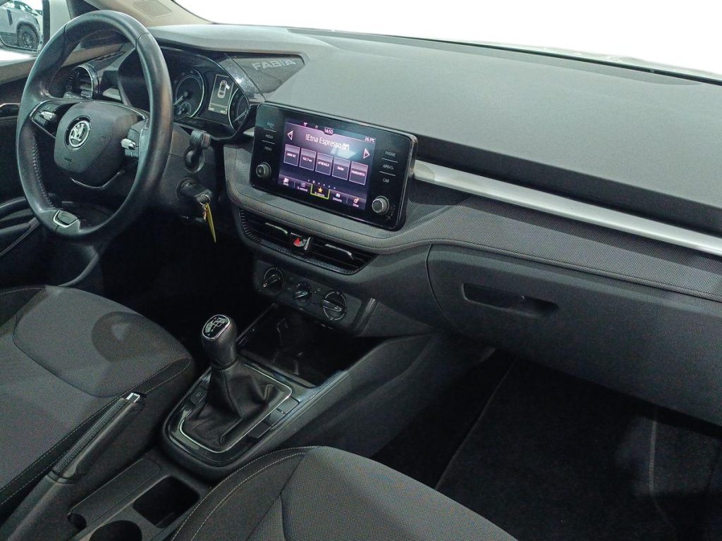 SKODA Fabia 1.0 MPI 80 CV Ambition - 9